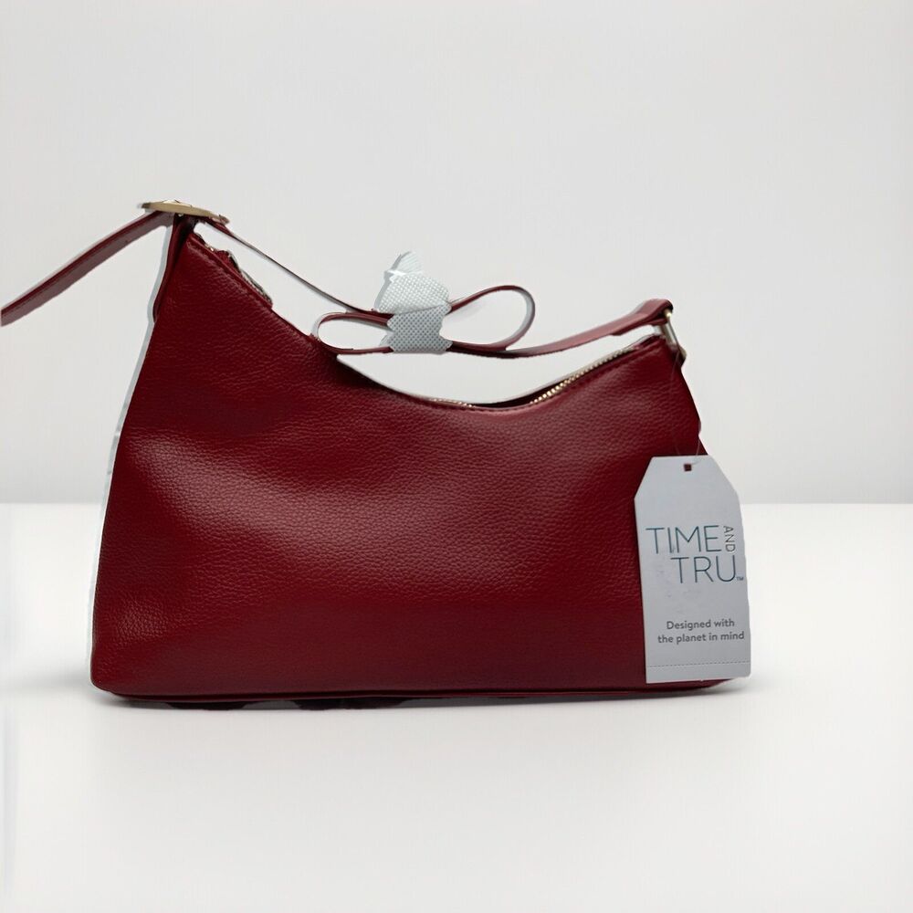 Time and Tru TT243129-PER Red Vinyl Adjustable Strap Women's Shoulder Handbag